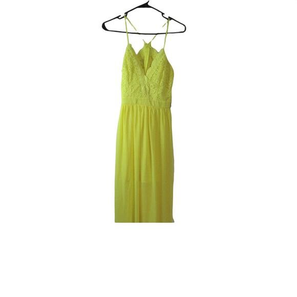 NWT No Boundary Yellow Sleeveless dress with lace top and sear bottom - Picture 1 of 3
